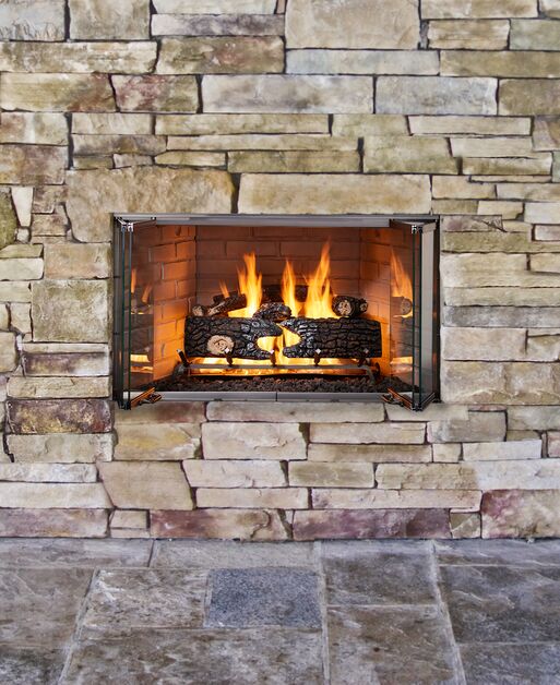 Majestic Villawood 36" Traditional Outdoor Wood Burning Fireplace With Traditional Refractory